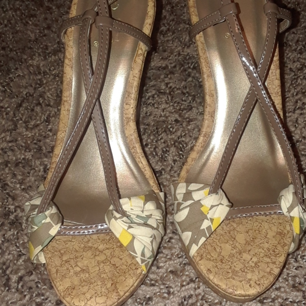 Qupid shoe